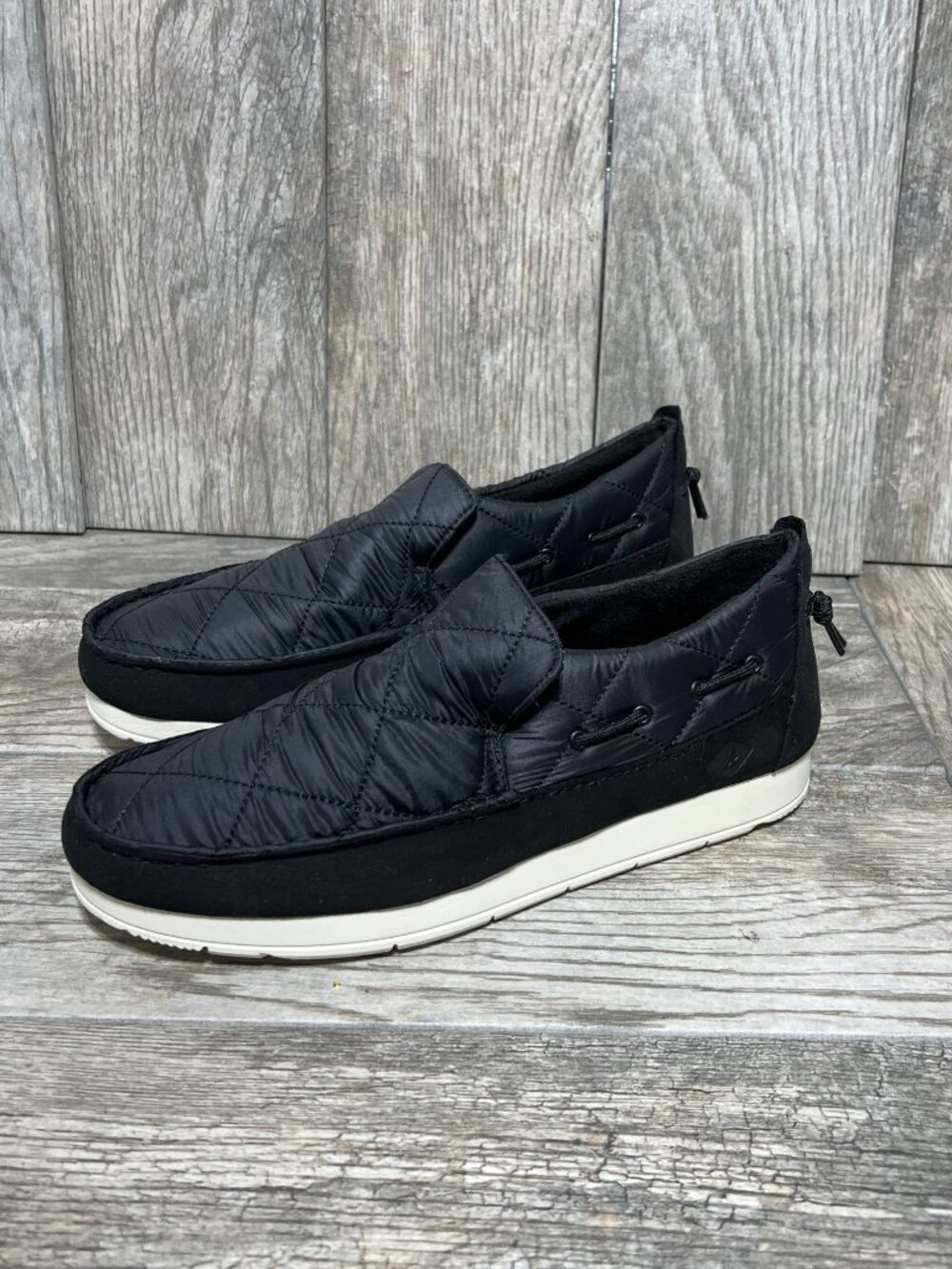 Sperry Mens Black Quilted Slip-On Shoes Moccasin 11M Casual Comfort Sole Outdoor
